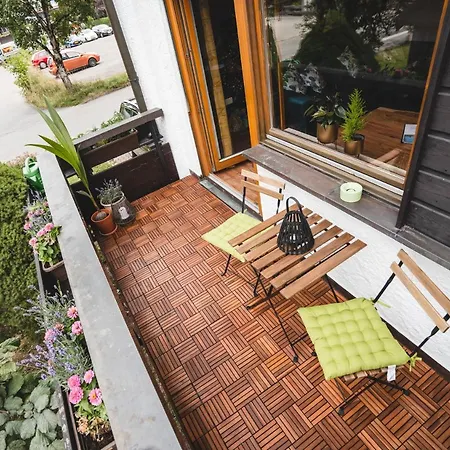 Murmeleblick Apartman *
